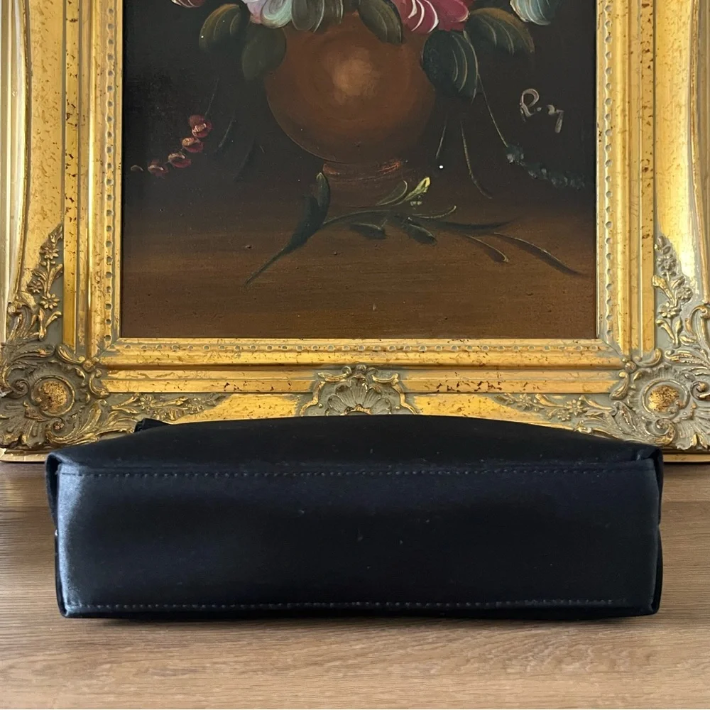 CHANEL Black Satin cosmetic parfume pouch